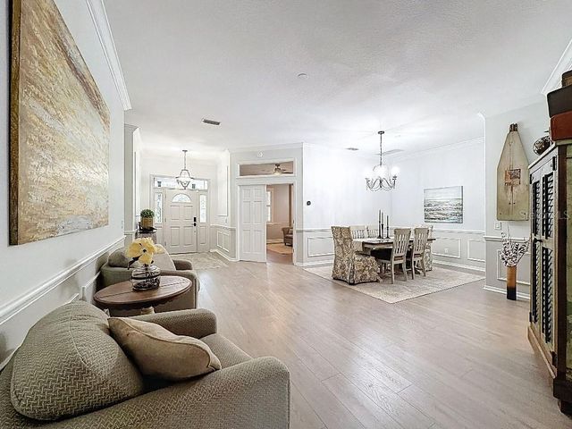 8805 CROSSWOOD COURT, Riverview, FL 33578