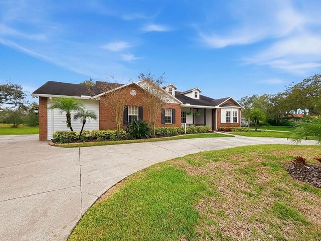 8805 CROSSWOOD COURT, Riverview, FL 33578