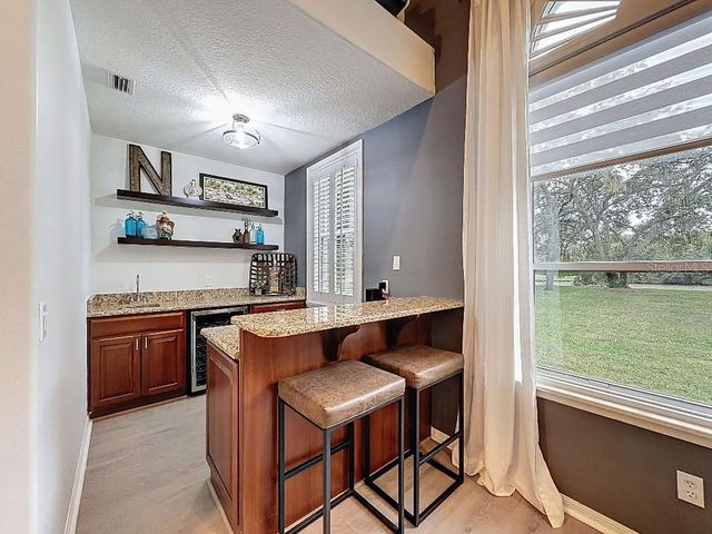 8805 CROSSWOOD COURT, Riverview, FL 33578