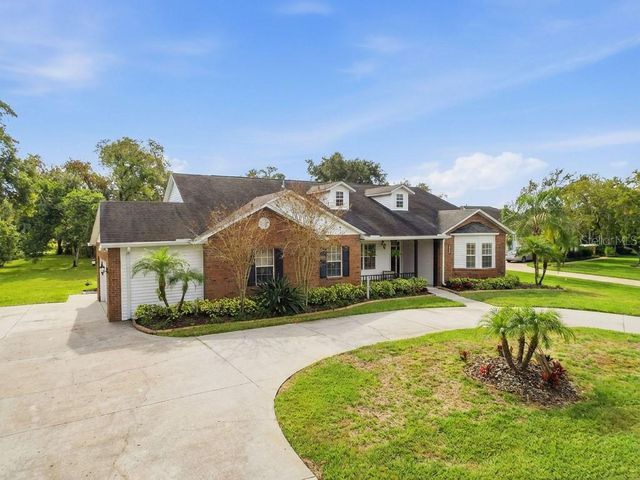 8805 CROSSWOOD COURT, Riverview, FL 33578