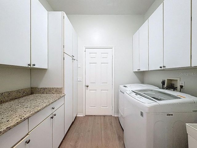 8805 CROSSWOOD COURT, Riverview, FL 33578