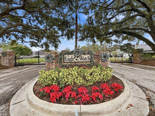 8805 CROSSWOOD COURT, Riverview, FL 33578