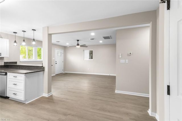 3609 Victoria BLVD, Hampton, VA 23661