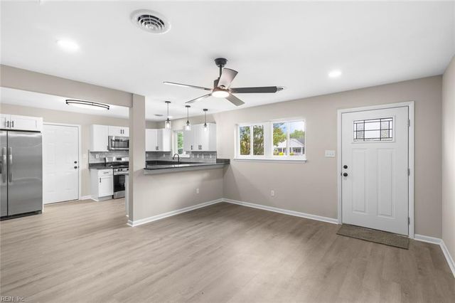3609 Victoria BLVD, Hampton, VA 23661