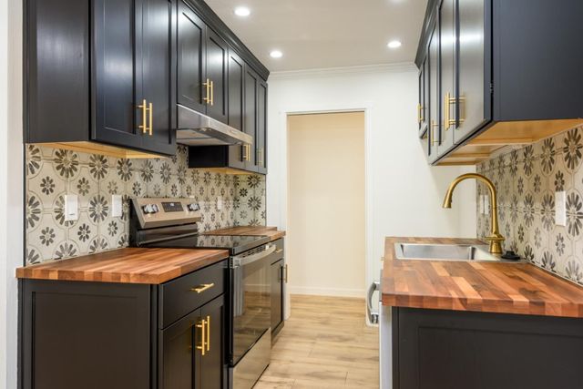 280 Easy Street 120, Mountain View, CA 94043