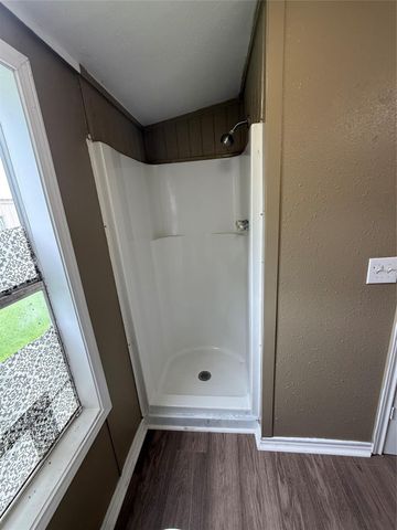 2519 Mcdonald Road, Oyster Creek, TX 77541