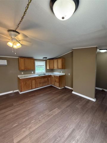 2519 Mcdonald Road, Oyster Creek, TX 77541