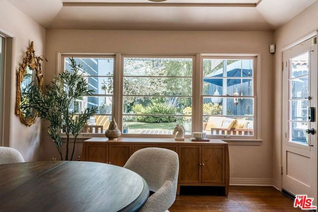 5015 W 20th Street, Los Angeles, CA 90016