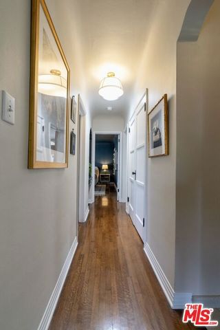 5015 W 20th Street, Los Angeles, CA 90016