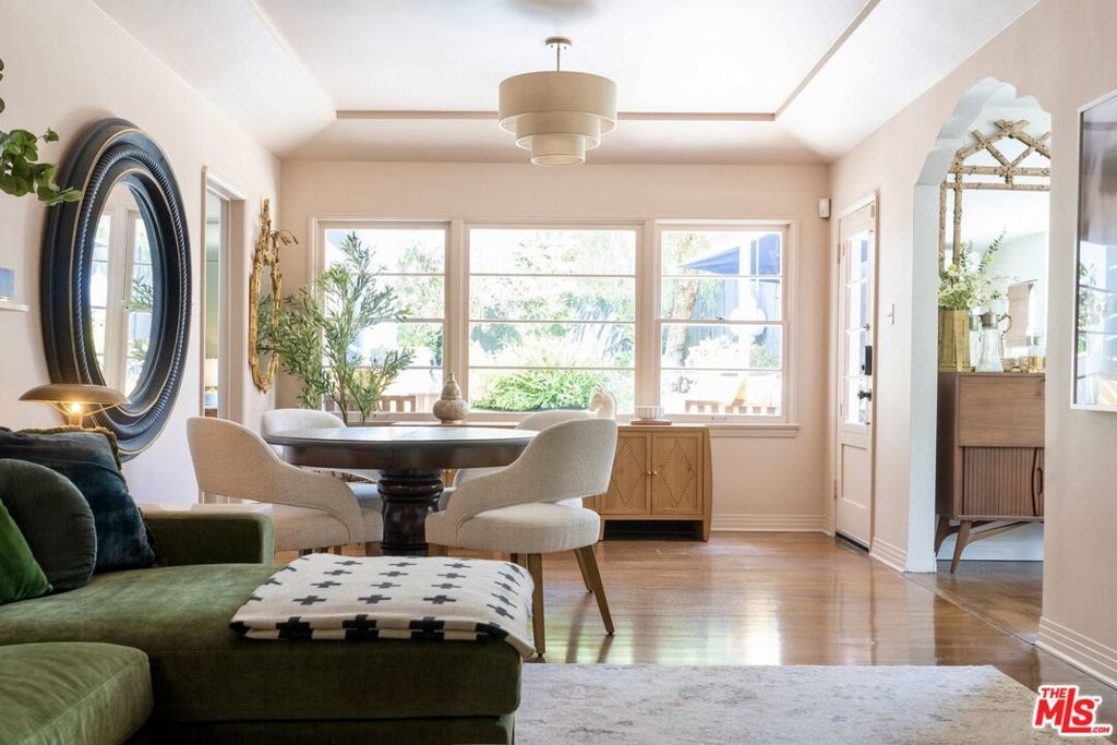 Image 18 of property listing at 5015 W 20th Street, Los Angeles, CA 90016