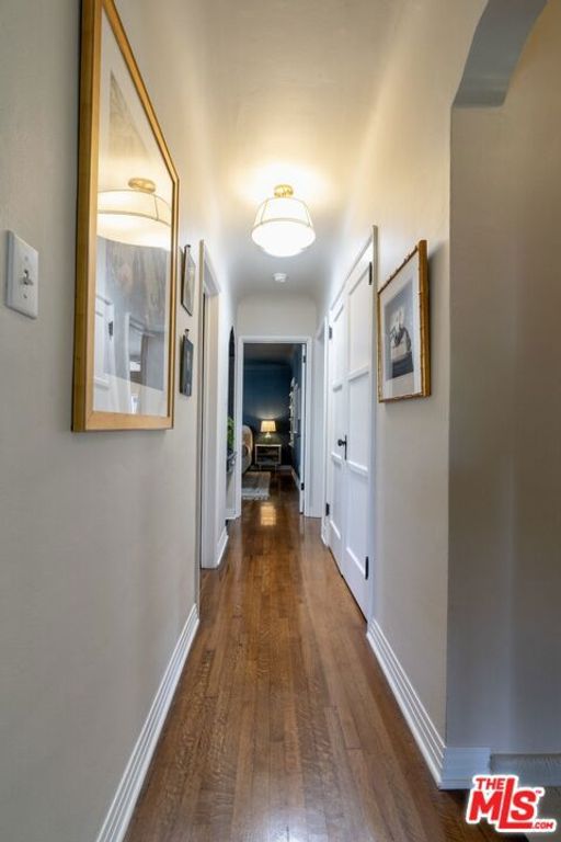 Image 44 of property listing at 5015 W 20th Street, Los Angeles, CA 90016