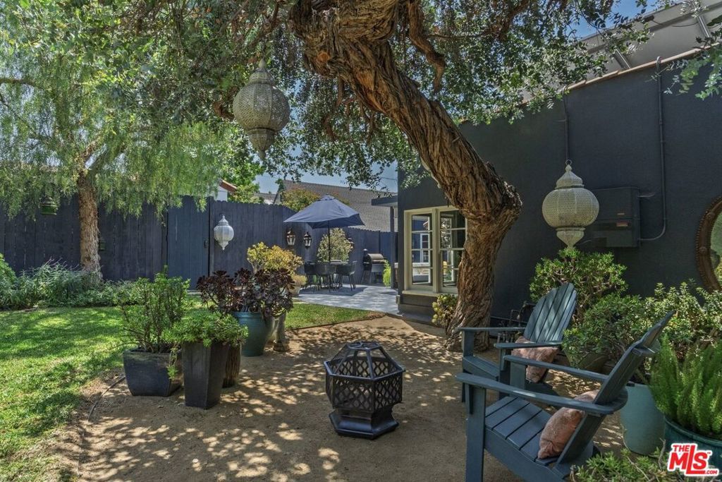 Image 50 of property listing at 5015 W 20th Street, Los Angeles, CA 90016