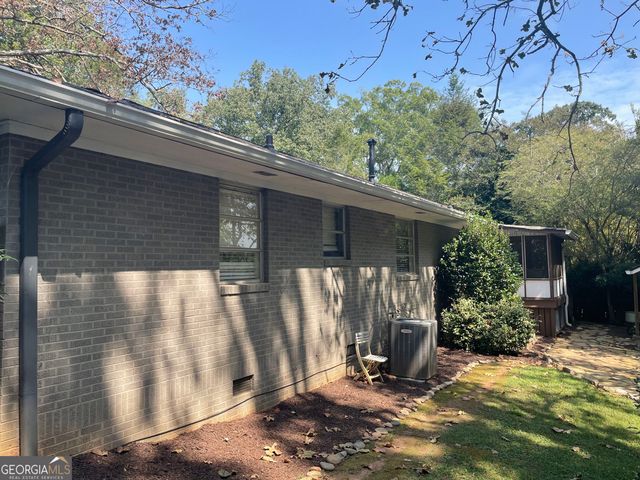 453 Oakland Drive, Gainesville, GA 30501