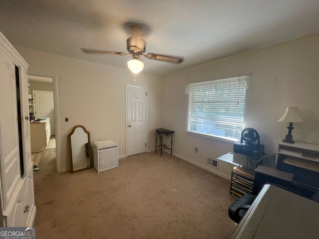 453 Oakland Drive, Gainesville, GA 30501
