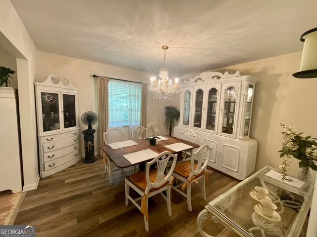 453 Oakland Drive, Gainesville, GA 30501