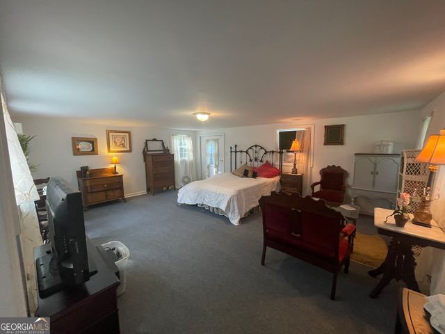 453 Oakland Drive, Gainesville, GA 30501