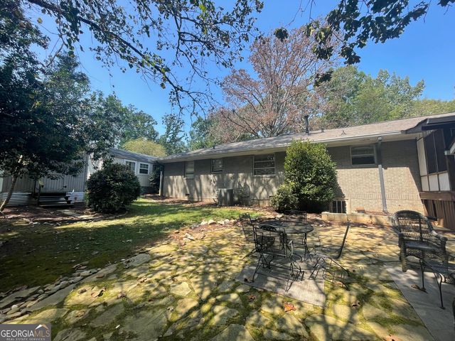 453 Oakland Drive, Gainesville, GA 30501