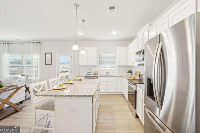 3012 Viewpark Circle, Conyers, GA 30013