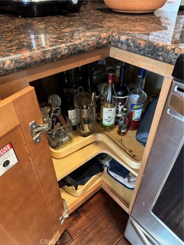 1673 E Avenida De Las Flores, Thousand Oaks, CA 91362