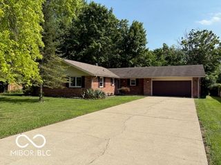 4111 W Peachtree Lane, Muncie, IN 47304