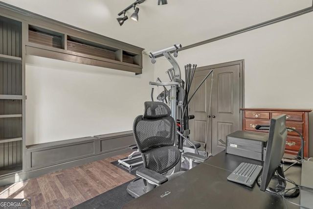 522 Thomas Drive, Loganville, GA 30052