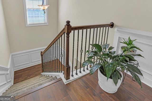 522 Thomas Drive, Loganville, GA 30052