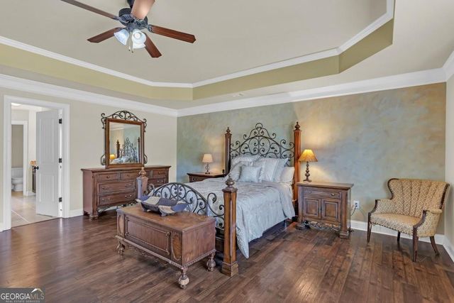 522 Thomas Drive, Loganville, GA 30052