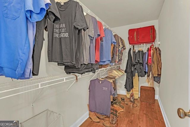 522 Thomas Drive, Loganville, GA 30052