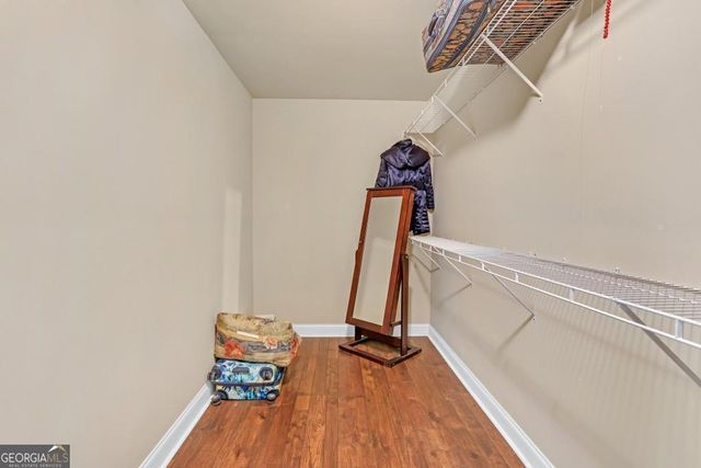 522 Thomas Drive, Loganville, GA 30052