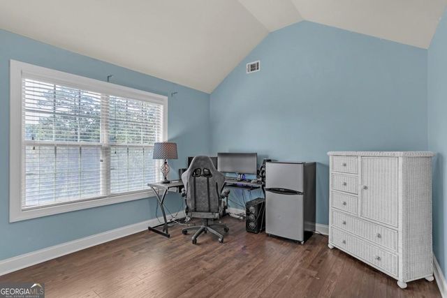 522 Thomas Drive, Loganville, GA 30052