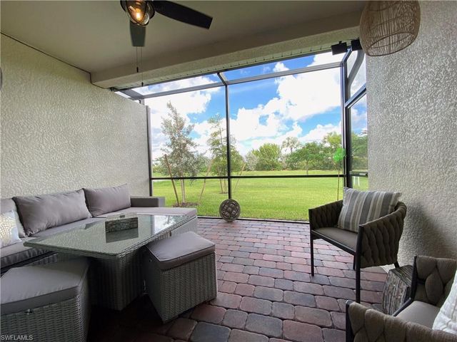 14639 Edgewater CIR, Naples, FL 34114