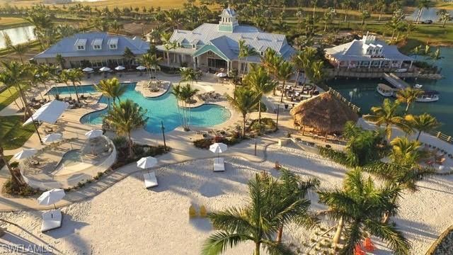 14639 Edgewater CIR, Naples, FL 34114