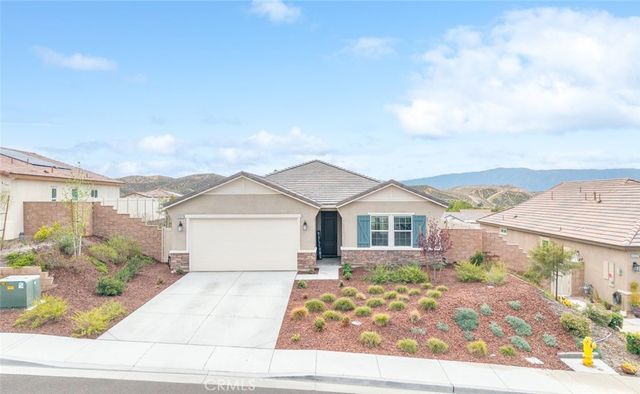 41031 Burnet Street, Lake Elsinore, CA 92532