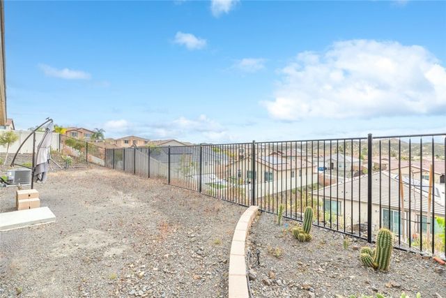 41031 Burnet Street, Lake Elsinore, CA 92532