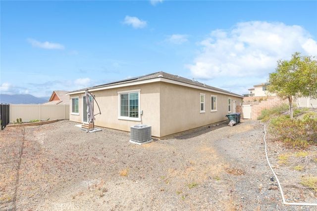 41031 Burnet Street, Lake Elsinore, CA 92532