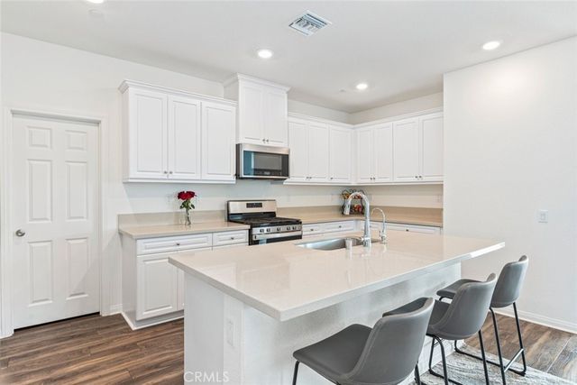 41031 Burnet Street, Lake Elsinore, CA 92532