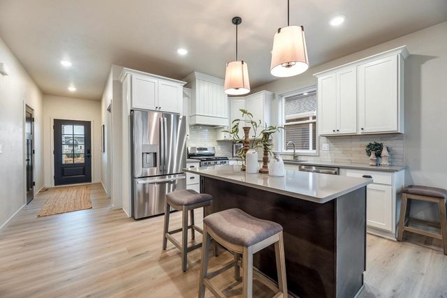 3722 CALLALILLY LANE, Appleton, WI 54913