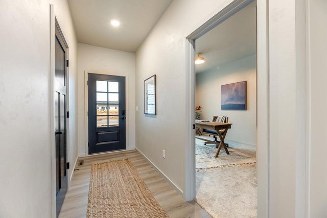 3722 CALLALILLY LANE, Appleton, WI 54913