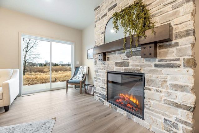 3722 CALLALILLY LANE, Appleton, WI 54913