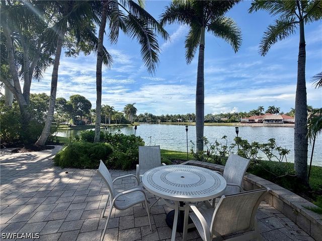 4763 Southern Breeze DR, Naples, FL 34114