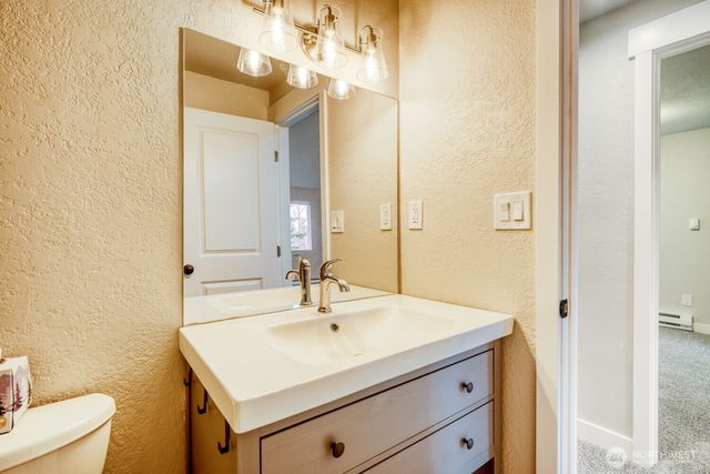 20420 147th Avenue SE, Kent, WA 98042