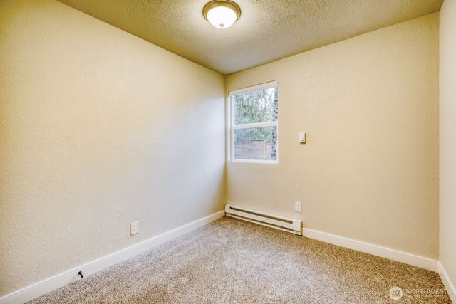 20420 147th Avenue SE, Kent, WA 98042