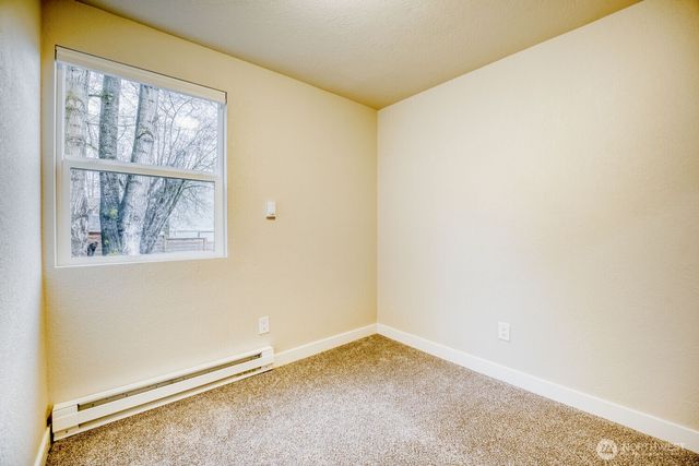 20420 147th Avenue SE, Kent, WA 98042