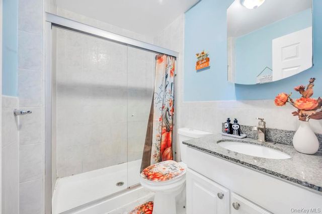 10314 Rockaway Beach Boulevard 2B, Rockaway Park, NY 11694