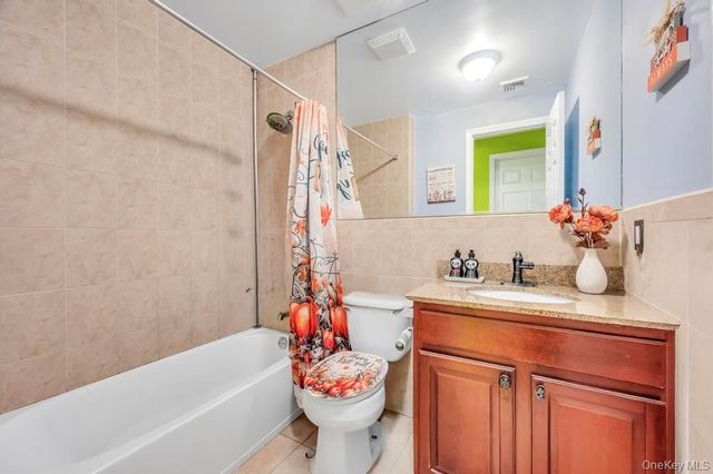 10314 Rockaway Beach Boulevard 2B, Rockaway Park, NY 11694
