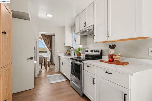 109 Alta Vista Way, Daly City, CA 94014