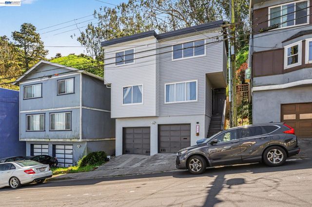 109 Alta Vista Way, Daly City, CA 94014