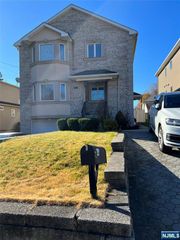 114 Grove Avenue 2, Maywood, NJ 07607