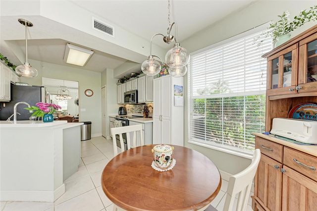 23261 BANBURY WAY 501, Venice, FL 34293