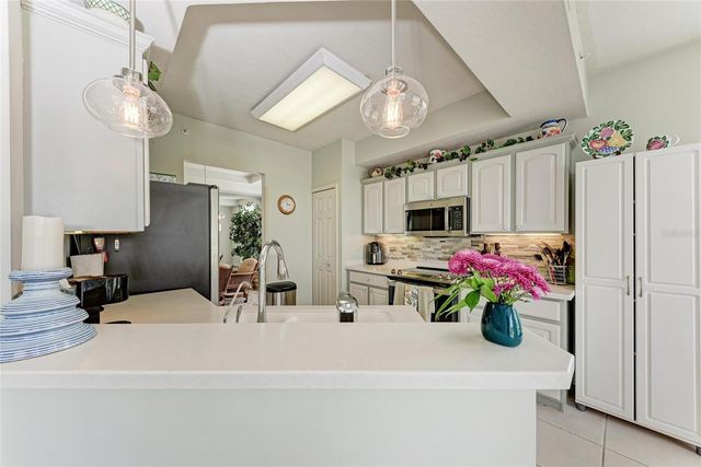 23261 BANBURY WAY 501, Venice, FL 34293